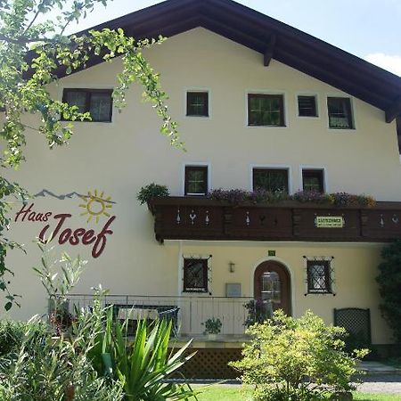 לינה וארוחת בוקר מאיירהופן Haus Josef מראה חיצוני תמונה
